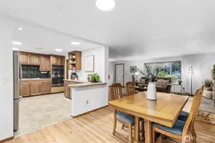 14615 SE 178th Pl, Renton, WA 98058 - Photo 11