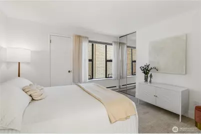 912 3rd Avenue W #202, Seattle, WA 98119 - Photo 19