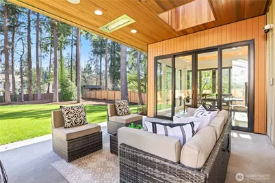 2202 102nd Place SE, Bellevue, WA 98004 - Photo 31