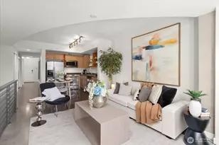 4422 Bagley Ave N, Seattle, WA 98103 - Photo 11