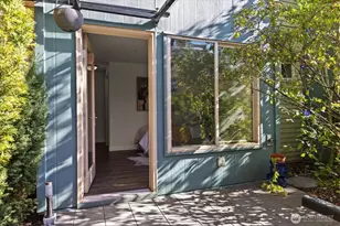 4422 Bagley Ave N, Seattle, WA 98103 - Photo 19