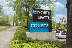 10332 Ashworth Ave N, Seattle, WA 98133 - Photo 35