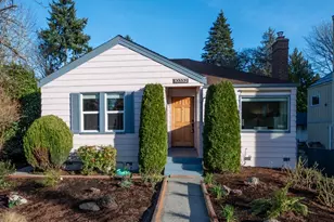 10332 Ashworth Ave N, Seattle, WA 98133 - Photo 1