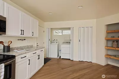 5663 Lenz Place, Langley, WA 98260 - Photo 9