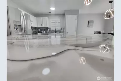 6242 71st Avenue Ct W, University Place, WA 98467 - Photo 3