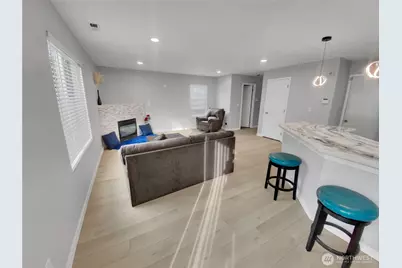 6242 71st Avenue Ct W, University Place, WA 98467 - Photo 5