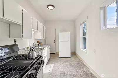 3527 Wetmore Avenue, Everett, WA 98201 - Photo 11