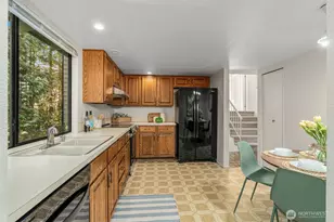 5820 141st Pl SE, Bellevue, WA 98006 - Photo 13