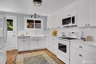 916 20th Avenue E, Seattle, WA 98112 - Photo 7