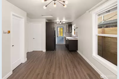 4731 36th Avenue S, Seattle, WA 98118 - Photo 5