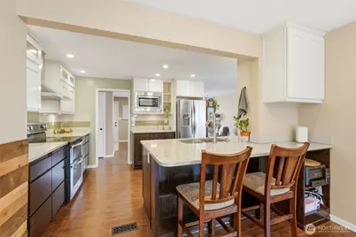 4705 237th Street SW, Mountlake Terrace, WA 98043 - Photo 15