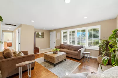 4705 237th Street SW, Mountlake Terrace, WA 98043 - Photo 7