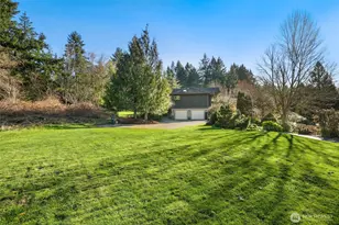 7011 Cooper Point Rd NW, Olympia, WA 98502 - Photo 37