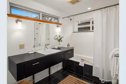 5239 S Pearl Street, Seattle, WA 98118 - Photo 23