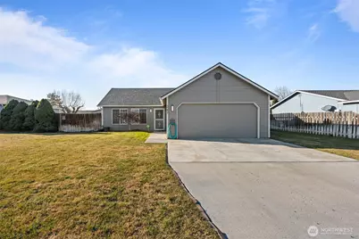 247 H Street SE, Ephrata, WA 98823 - Photo 3