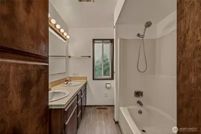 1856 4th Street SE, East Wenatchee, WA 98802 - Photo 15