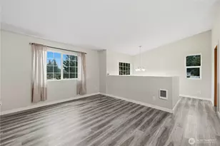 12801 Ridge Cir E, Bonney Lake, WA 98391 - Photo 5