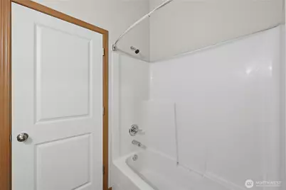 12801 Ridge Circle E, Bonney Lake, WA 98391 - Photo 15