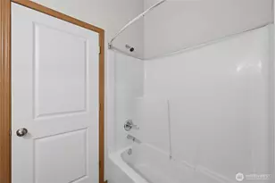 12801 Ridge Cir E, Bonney Lake, WA 98391 - Photo 15