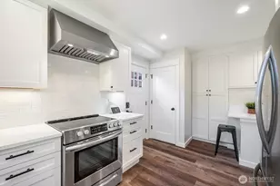 2100 1st Ave W, Seattle, WA 98119 - Photo 19