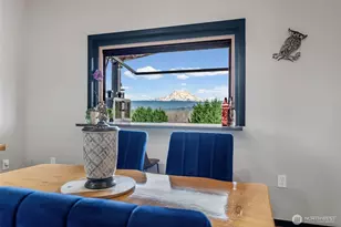 12516 Kapowsin Highlands Dr E, Graham, WA 98338 - Photo 19