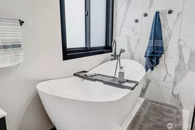 12516 Kapowsin Highlands Drive E, Graham, WA 98338 - Photo 23