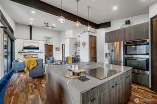 12516 Kapowsin Highlands Dr E, Graham, WA 98338 - Photo 17