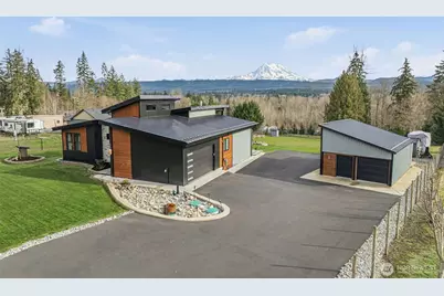 12516 Kapowsin Highlands Drive E, Graham, WA 98338 - Photo 3