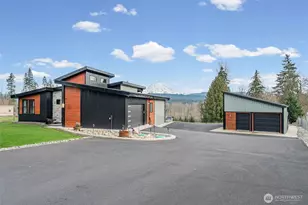 12516 Kapowsin Highlands Dr E, Graham, WA 98338 - Photo 29