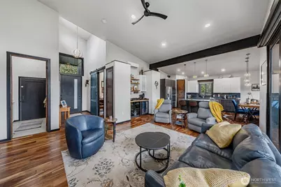 12516 Kapowsin Highlands Drive E, Graham, WA 98338 - Photo 11