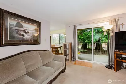 3570 Narrows View Lane #104, Bremerton, WA 98310 - Photo 9