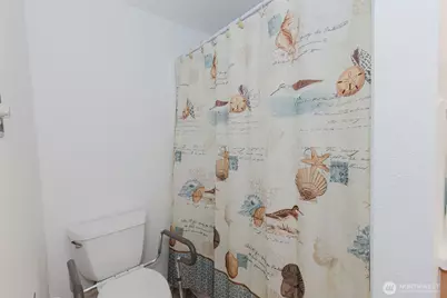 3570 Narrows View Lane #104, Bremerton, WA 98310 - Photo 15