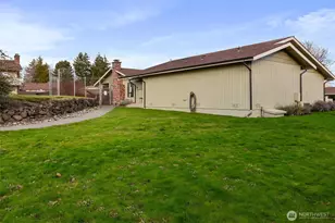 3570 Narrows View Ln, Bremerton, WA 98310 - Photo 23