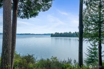 909 Lorenz Road NW, Lakebay, WA 98349 - Photo 3