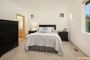 24232 NE 130th Pl, Redmond, WA 98053 - Photo 13