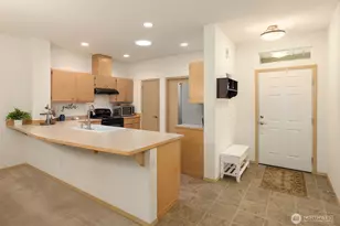 24232 NE 130th Pl, Redmond, WA 98053 - Photo 3