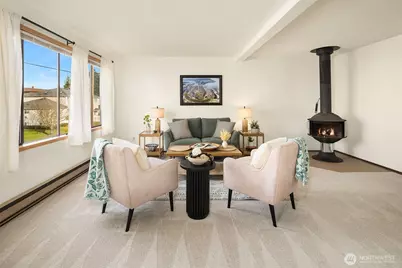 1612 33rd Street #104, Everett, WA 98201 - Photo 5