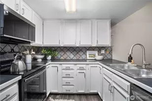 14609 NE 40th St, Bellevue, WA 98007 - Photo 13