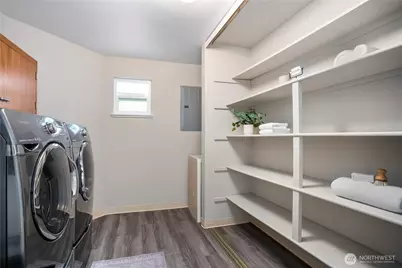 14609 NE 40th Street #H4, Bellevue, WA 98007 - Photo 17