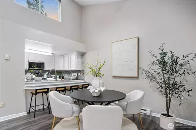 14609 NE 40th Street #H4, Bellevue, WA 98007 - Photo 7