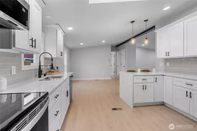 18403 Ivan Street SW, Rochester, WA 98579 - Photo 13