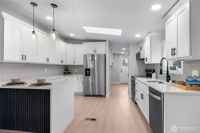 18403 Ivan Street SW, Rochester, WA 98579 - Photo 11