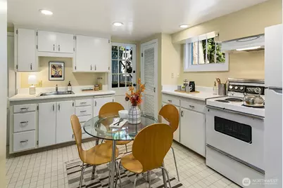 707 Lake Washington Boulevard S, Seattle, WA 98144 - Photo 25