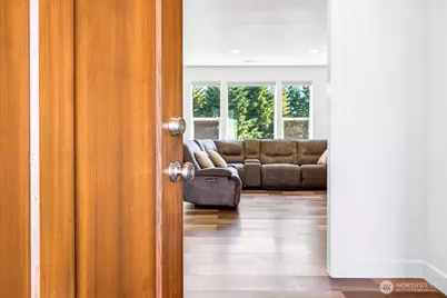 1023 Spirit Lake Hwy, Castle Rock, WA 98611 - Photo 7