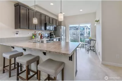 17406 118th Avenue Ct E #D, Puyallup, WA 98374 - Photo 5