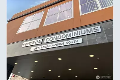 225 Logan Avenue S #111, Renton, WA 98057 - Photo 33