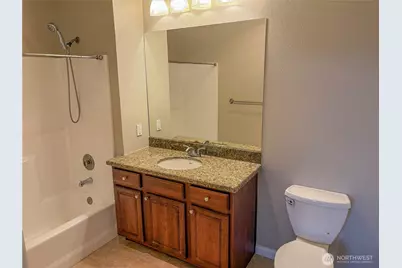 225 Logan Avenue S #111, Renton, WA 98057 - Photo 21