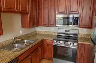 225 Logan Ave S, Renton, WA 98057 - Photo 15