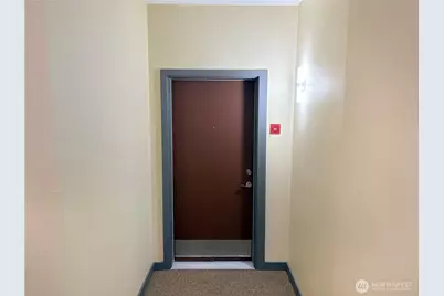 225 Logan Avenue S #111, Renton, WA 98057 - Photo 3