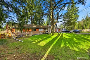 219 Meadow Pl SW, Everett, WA 98208 - Photo 5